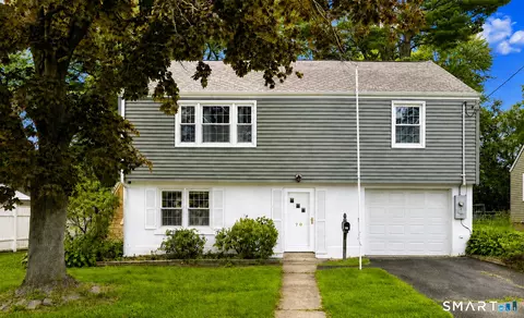 Exterior - 70 Bielefield Rd, Middletown, CT 06457 photo 1 of 1
