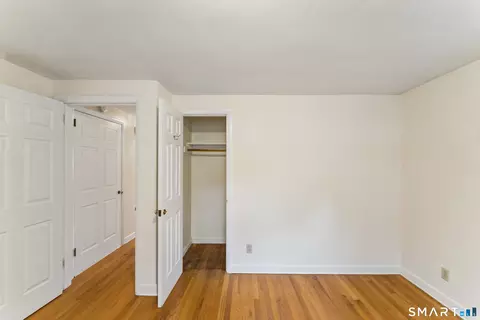 Bedroom - 70 Bielefield Rd, Middletown, CT 06457 photo 6 of 7