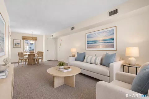 215 Beach St #2G, West Haven, CT 06516