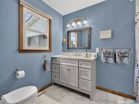Bath - 98 S Front St, Middletown, CT 06457 photo 1 of 5