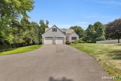 Exterior - 34 Collier Rd, Wethersfield, CT 06109 photo 7 of 7