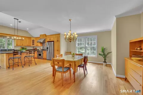 Dining - 34 Collier Rd, Wethersfield, CT 06109 photo 3 of 3