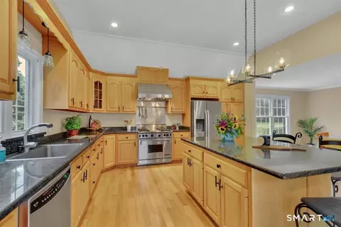 Kitchen - 34 Collier Rd, Wethersfield, CT 06109 photo 2 of 3