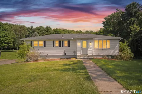 532 Nova Scotia Hill Rd, Watertown, CT 06795