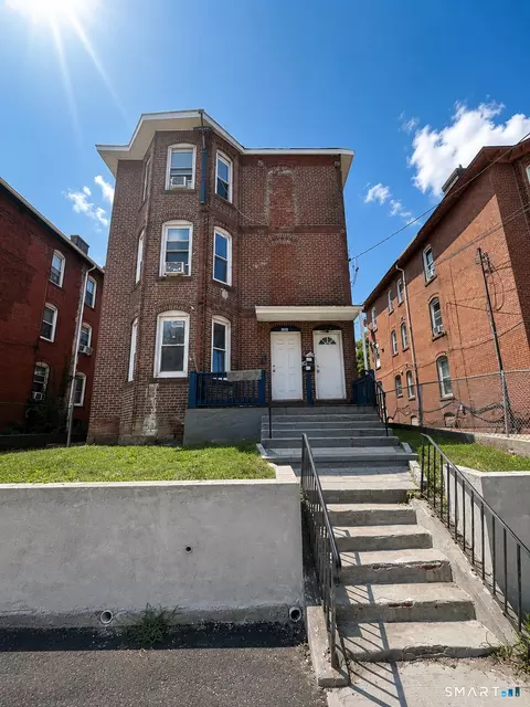 171 Babcock St, Hartford, CT 06106