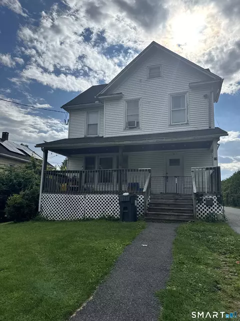 14 Morris St, Danbury, CT 06810
