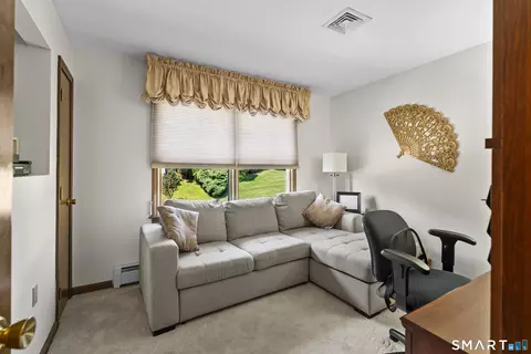 Bedroom - 11 Middleway E, Waterbury, CT 06708 photo 3 of 7