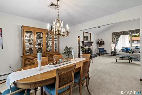 Dining - 11 Middleway E, Waterbury, CT 06708 photo 1 of 1