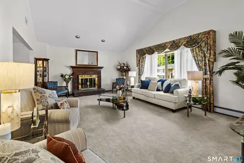 Living - 11 Middleway E, Waterbury, CT 06708 photo 1 of 3