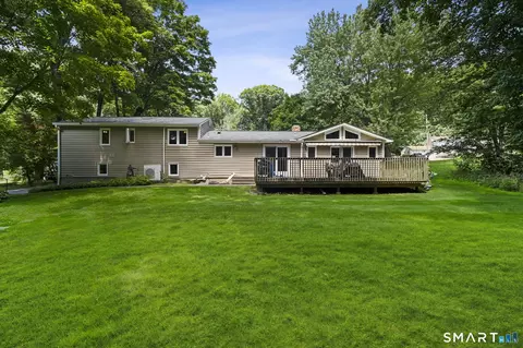 Exterior - 19 Crestwood Rd, Monroe, CT 06468 photo 5 of 7