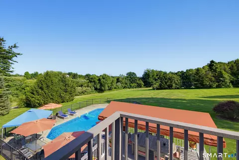 Exterior - 35 Nettleton Hollow Rd, Bethlehem, CT 06751 photo 4 of 8