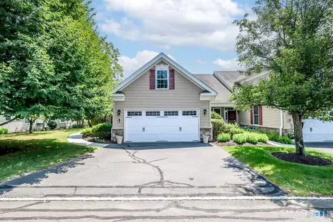 Exterior - 13 Watkins Dr #13, Sandy Hook, CT 06482 photo 3 of 6