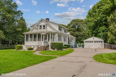 47 Shore Rd, Waterford, CT 06385