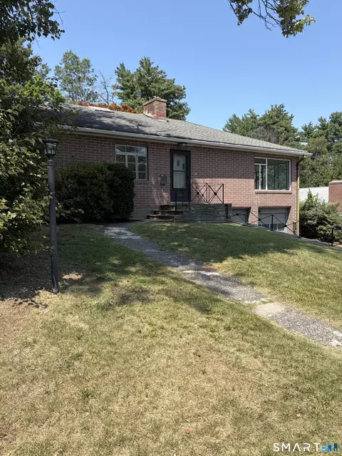 144 Haynes Rd, West Hartford, CT 06117