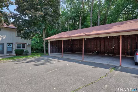 Exterior - 268 Divinity St #12, Bristol, CT 06010 photo 4 of 4