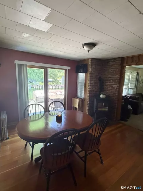 Dining - 517 Davis Rd, Killingly, CT 06239 photo 3 of 3