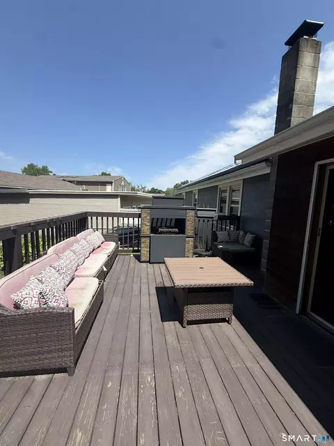 Exterior - 517 Davis Rd, Killingly, CT 06239 photo 5 of 5