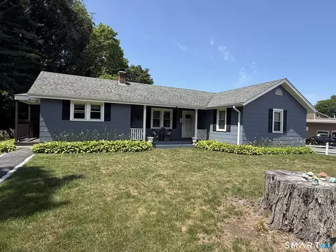 Exterior - 517 Davis Rd, Killingly, CT 06239 photo 3 of 5