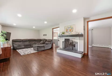 Living - 34 Rice Rd, East Windsor, CT 06016 photo 3 of 4