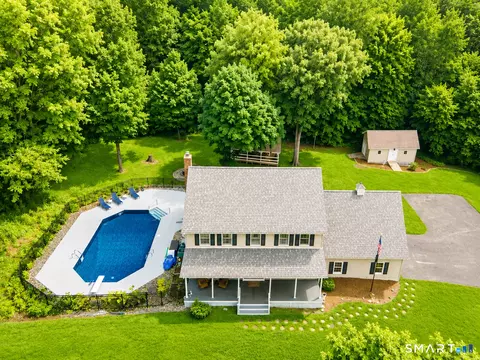 12 Forest Rd Ext, Seymour, CT 06483