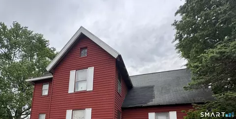 26 Phelps St, East Hartford, CT 06108