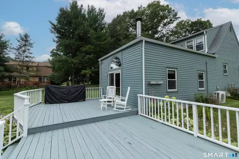 Exterior - 3 Clover Rd, Clinton, CT 06413 photo 5 of 9