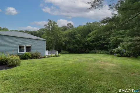 Exterior - 3 Clover Rd, Clinton, CT 06413 photo 7 of 9