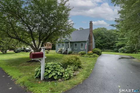 Exterior - 3 Clover Rd, Clinton, CT 06413 photo 3 of 9