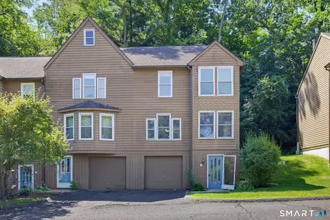 399 Adams St #6, Manchester, CT 06042