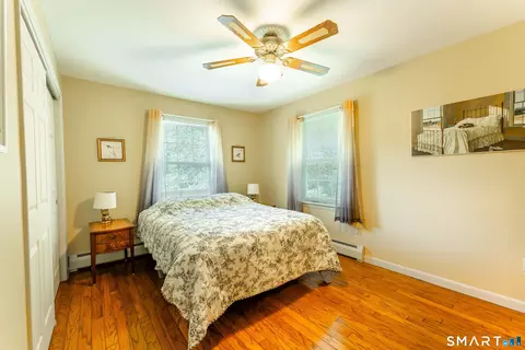 Bedroom - 39 Fox Rd, Putnam, CT 06260 photo 3 of 6