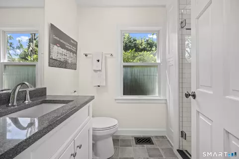Bath - 72 Main St, Salisbury, CT 06068 photo 2 of 4