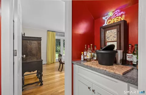 Entry Way - 72 Main St, Salisbury, CT 06068 photo 1 of 5