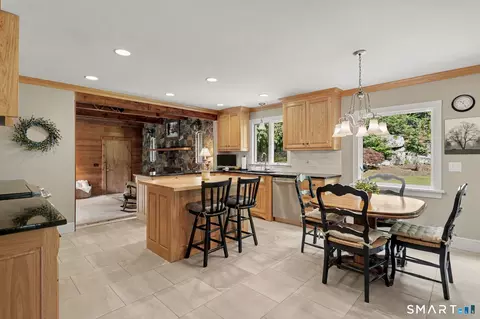 Kitchen - 60 Rowledge Pond Rd, Monroe, CT 06468 photo 1 of 5