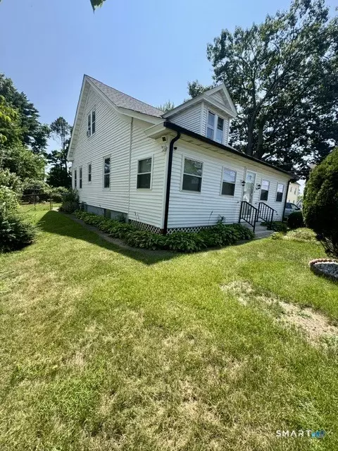 11 Bliss St, East Hartford, CT 06108