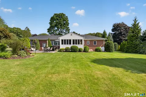 Exterior - 241 Pine Tree Dr, Orange, CT 06477 photo 4 of 6