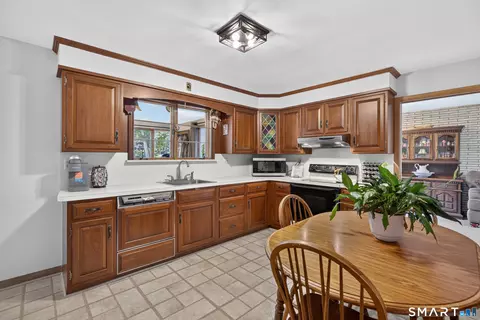 Kitchen - 241 Pine Tree Dr, Orange, CT 06477 photo 1 of 3