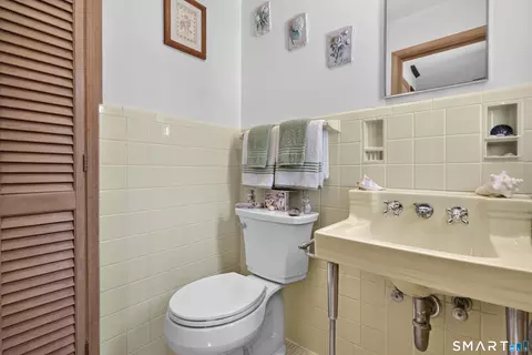 Bath - 241 Pine Tree Dr, Orange, CT 06477 photo 1 of 1