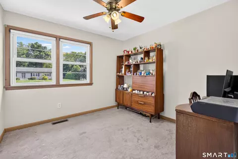 Bedroom - 241 Pine Tree Dr, Orange, CT 06477 photo 4 of 5