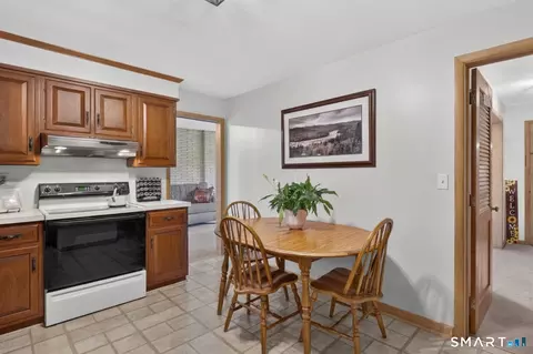 Kitchen - 241 Pine Tree Dr, Orange, CT 06477 photo 3 of 3