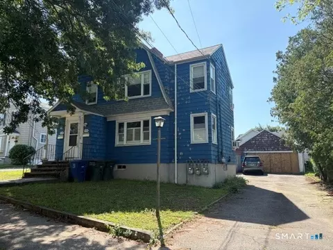 576-78 Midland St, Bridgeport, CT 06605