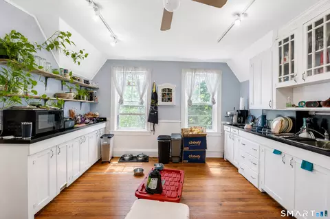 Kitchen - 655 N Main St, Killingly, CT 06239 photo 5 of 7