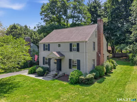 2409 Albany Ave, West Hartford, CT 06117