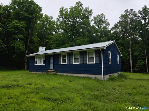 16 Fermier Rd, Willington, CT 06279