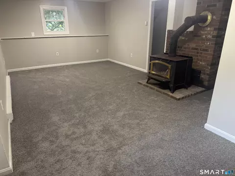 Living - 39 Beechwood Blvd, Plainfield, CT 06374 photo 3 of 4
