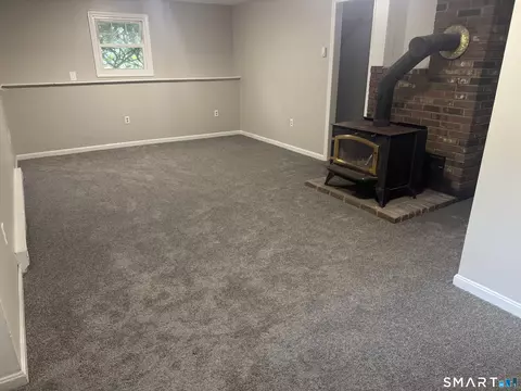 Living - 39 Beechwood Blvd, Plainfield, CT 06374 photo 3 of 4