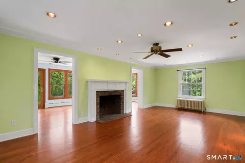 Living - 29 Lonetown Rd, Redding, CT 06896 photo 1 of 2