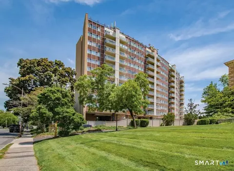30 Woodland St #8LM, Hartford, CT 06105