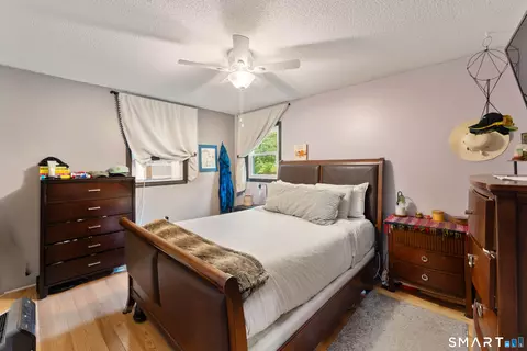 Bedroom - 18 Philmar Dr, Plainfield, CT 06374 photo 3 of 4