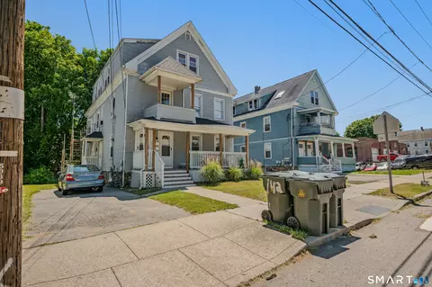 144 Montauk Ave, New London, CT 06320
