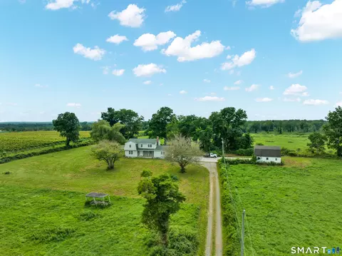 91 Wintechog Hill Rd # -A, North Stonington, CT 06359